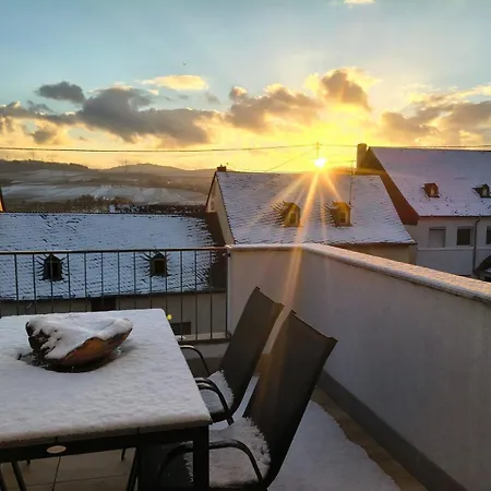 Loft-fewo Moselblick * Longen